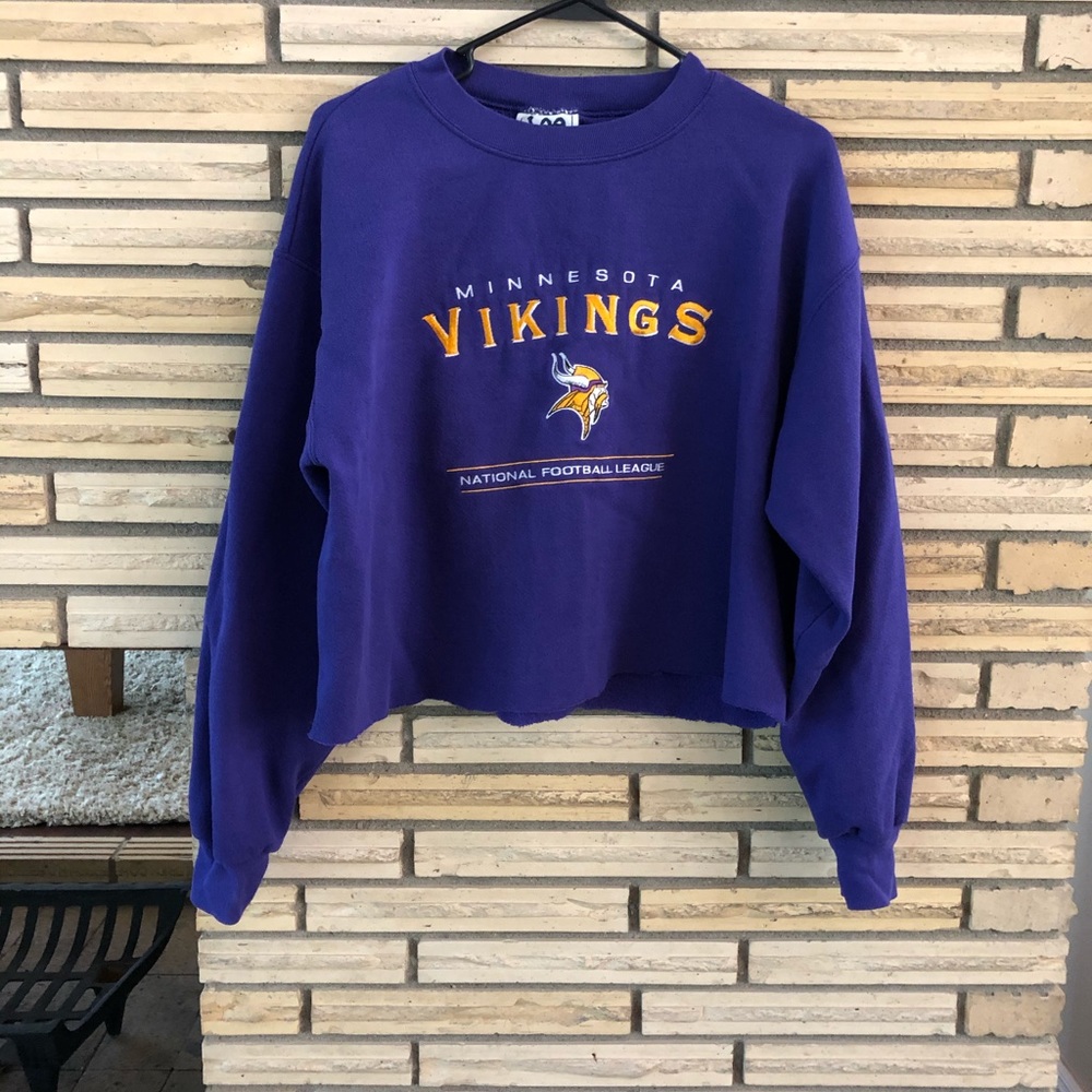 Vikings Crop Crewneck Sweatshirt